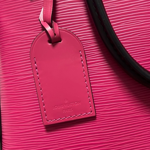 Louis Vuitton purse - Picture 4 of 8